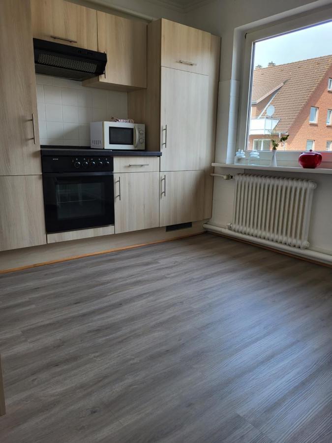 Westkueste Ferienwohnung Heide  Ngoại thất bức ảnh